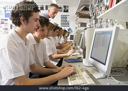 
                Unterricht, Informatik, Computerunterricht                   