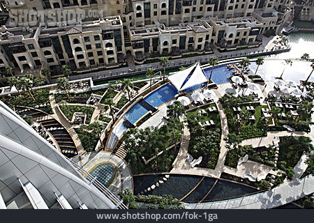 
                Parkanlage, Moderne Baukunst, Dubai, Hotelanlage                   