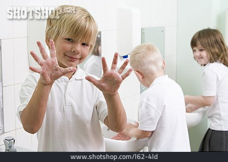 
                Sauber, Körperhygiene, Gewaschen, Hände Waschen, Hygieneerziehung                   