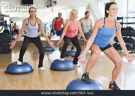 
                Sport & Fitness, Workout, Step-aerobic                   