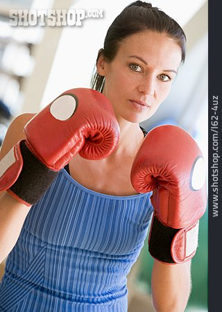 
                Frau, Sport & Fitness, Boxen                   