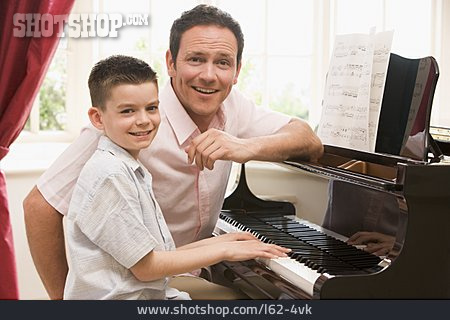 
                Klavierunterricht, Musikunterricht                   