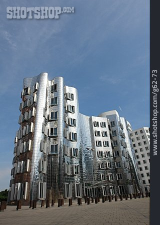 
                Moderne Baukunst, Fassade, Gehryhaus                   