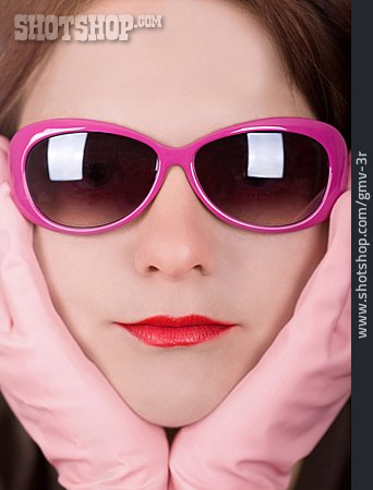 
                Junge Frau, Humor & Skurril, Sonnenbrille, Brille                   
