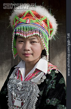 
                Junge Frau, Frau, Tracht, Laos, Miao                   