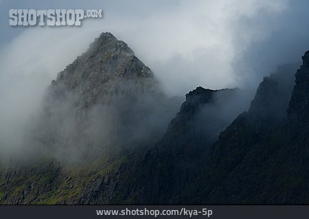 
                Berg, Nebel, Gebirgslandschaft                   