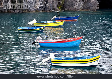 
                Fischerboot, Bucht, Motorboot, Madeira                   