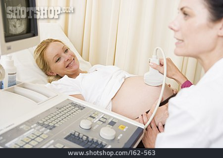 
                Schwangerschaft, Ultraschalluntersuchung, Frauenärztin                   