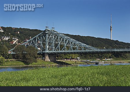 
                Loschwitzer Brücke                   