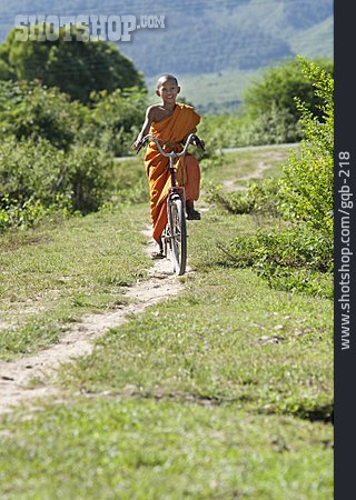 
                Junge, Radfahrer, Mönch, Buddhist                   