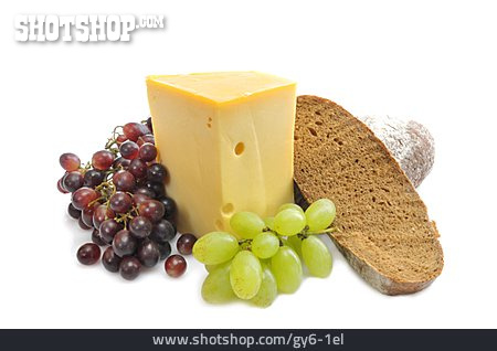 
                Käse, Weintrauben, Brot                   