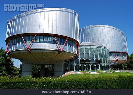 
                Bürogebäude, Straßburg, Europäischer Gerichtshof                   