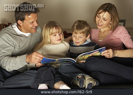 
                Lesen, Familie, Vorlesen                   