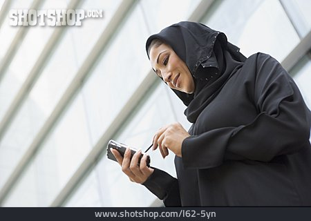 
                Organizer, Muslimin, Geschäftsfrau                   