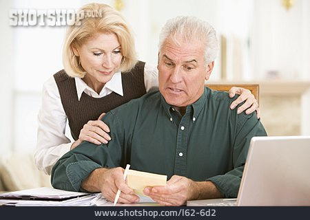 
                Ehepaar, Abrechnung, Steuererklärung, Geldsorgen                   