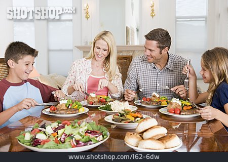 
                Essen, Häusliches Leben, Familie, Zusammen                   
