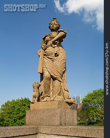 
                Statue, Frauenstatue                   