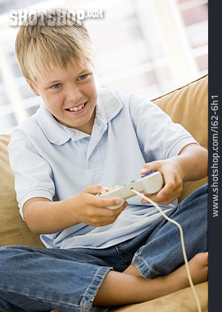 
                Junge, Videospiel, Konsolenspiel                   