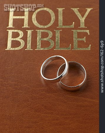 
                Treue, Ehering, Bibel                   