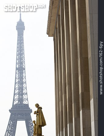 
                Statue, Eiffelturm, Trocadéro                   