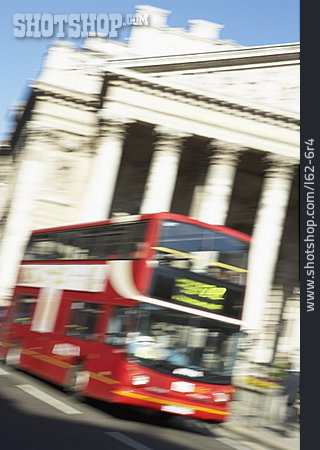 
                Unschärfe, London, Doppeldeckerbus, Royal Exchange                   