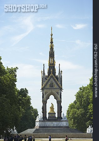 
                London, Albert Memorial, Kensington Gardens                   