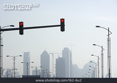 
                Stadtansicht, Ampel, Dubai                   