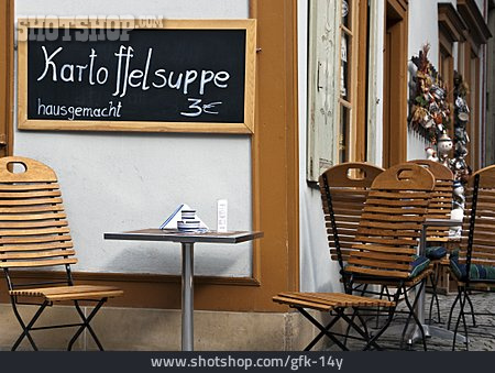 
                Restaurant, Straßencafé                   