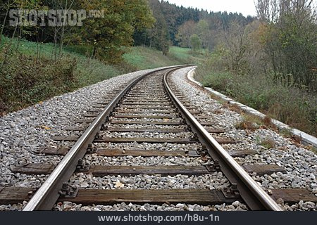 
                Schienenverkehr, Gleise, Gleisbett                   