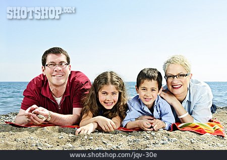 
                Reise & Urlaub, Familie, Strandurlaub                   