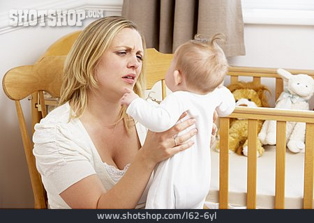 
                Baby, Mutter, Stress & Belastung                   