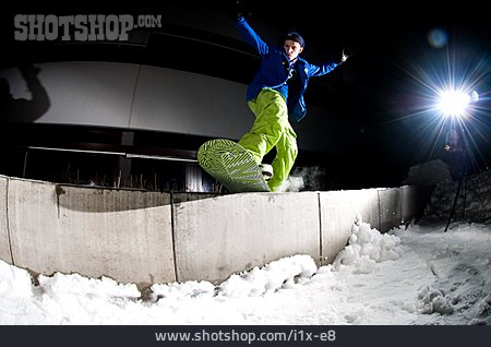 
                Snowboarder, Stunt, Slide                   