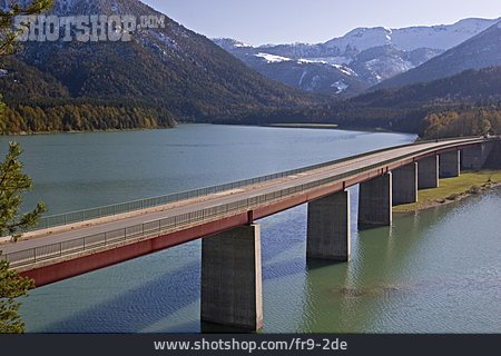
                Brücke, Sylvensteinsee                   