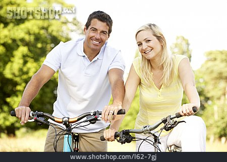 
                Paar, Fahrradfahrer, Radfahren                   
