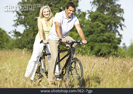 
                Paar, Radfahren, Fahrradtour, Tandem                   