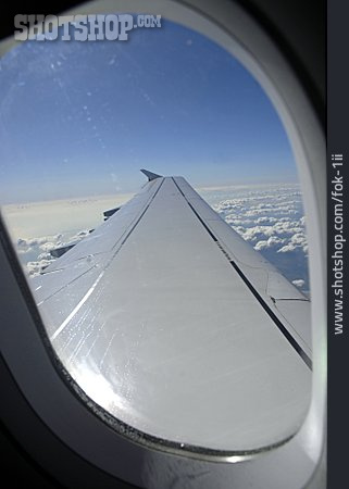 
                Aussicht, Flugzeugfenster                   