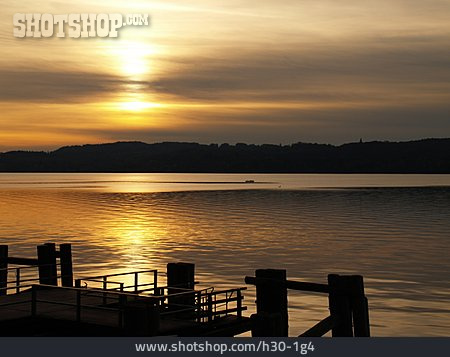 
                Sonnenuntergang, Starnberger See                   
