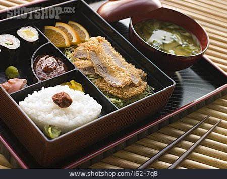 
                Menü, Japanische Küche, Bentobox                   
