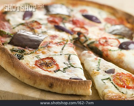 
                Pizza, Pizzastück                   