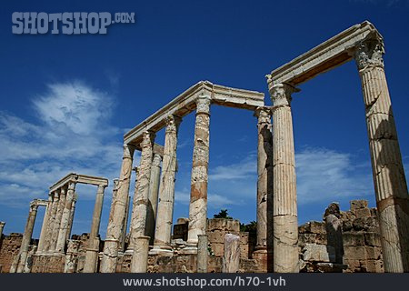 
                Libyen, Säulengang, Leptis Magna                   