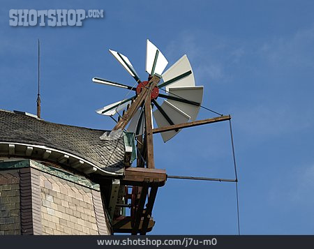 
                Windmühle, Windrad, Wyk, Föhr                   