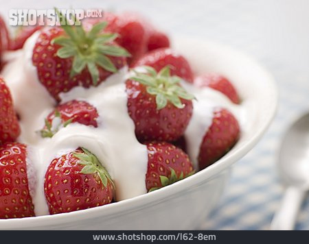 
                Dessert, Erdbeere, Erdbeerdessert                   