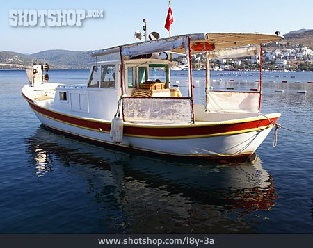 
                Fischerboot, Fischkutter, Türkei                   