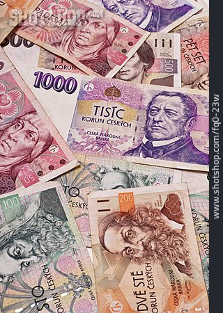 
                Formatfüllend, Währung, Tschechische Kronen                   