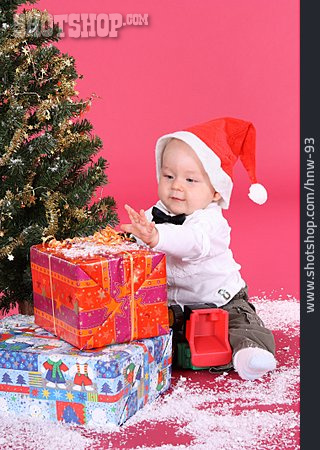 
                Kleinkind, Neugier & Erwartung, Weihnachtsgeschenk                   