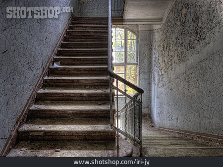 
                Treppe, Ruine, Treppenhaus, Beelitz-heilstätten                   