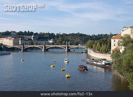 
                Moldau, Manesuv Most                   