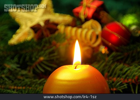 
                Kerze, Adventszeit                   