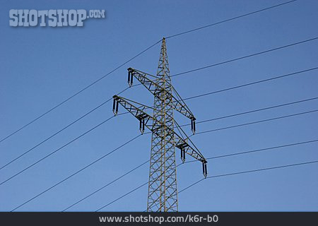 
                Strommast, Hochspannungsleitung                   