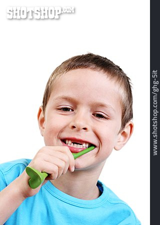 
                Junge, Zahnpflege, Zahnreinigung                   